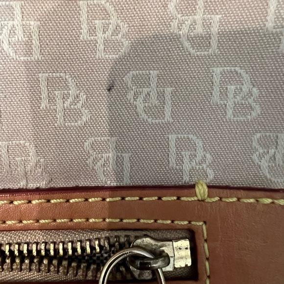 Dooney & Bourke Bag - Picture 4 of 9
